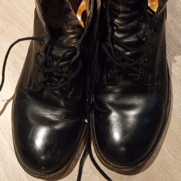 Military parade boots [like doc martins] - Picture 2 of 6